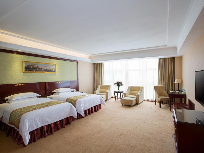 Vienna Hotel Heyuan High-Tech Yi Road ภายนอก รูปภาพ